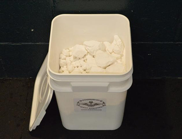 Quest 2.2 LB. Chalk Bucket